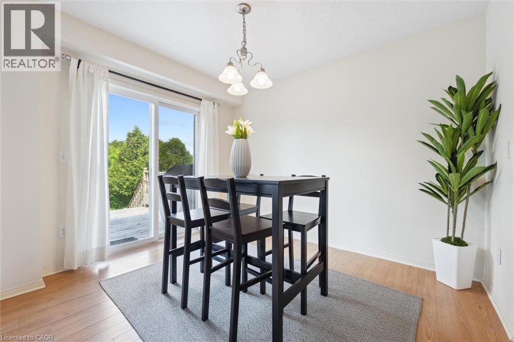 566 Bonavista Drive, Waterloo, Ontario  N2K 3Z7 - Photo 9 - 40784177