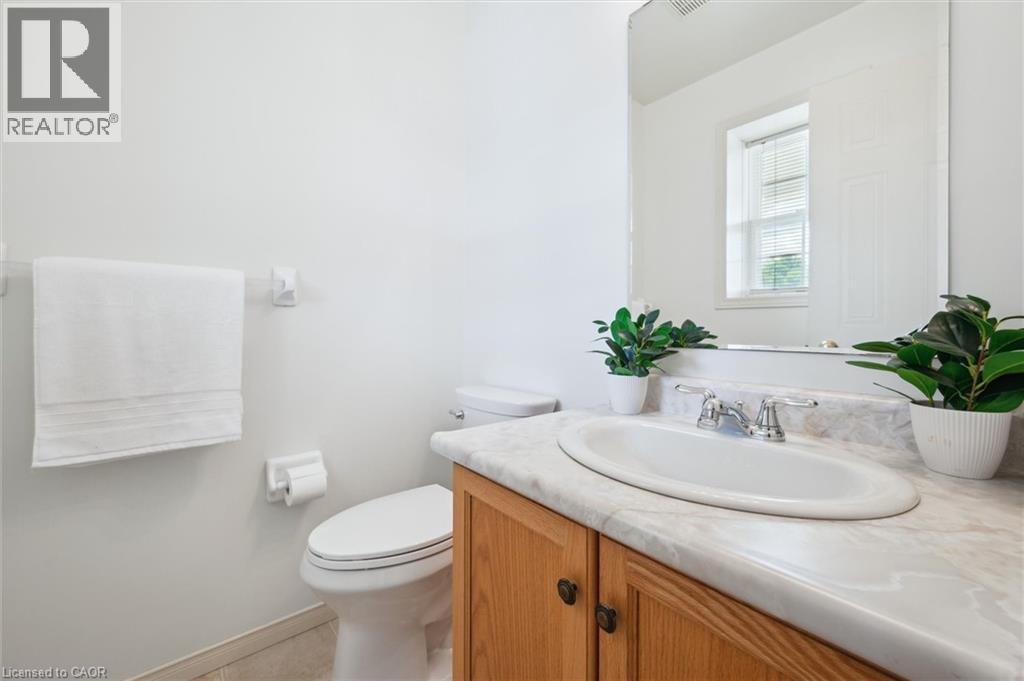 566 Bonavista Drive, Waterloo, Ontario  N2K 3Z7 - Photo 14 - 40784177