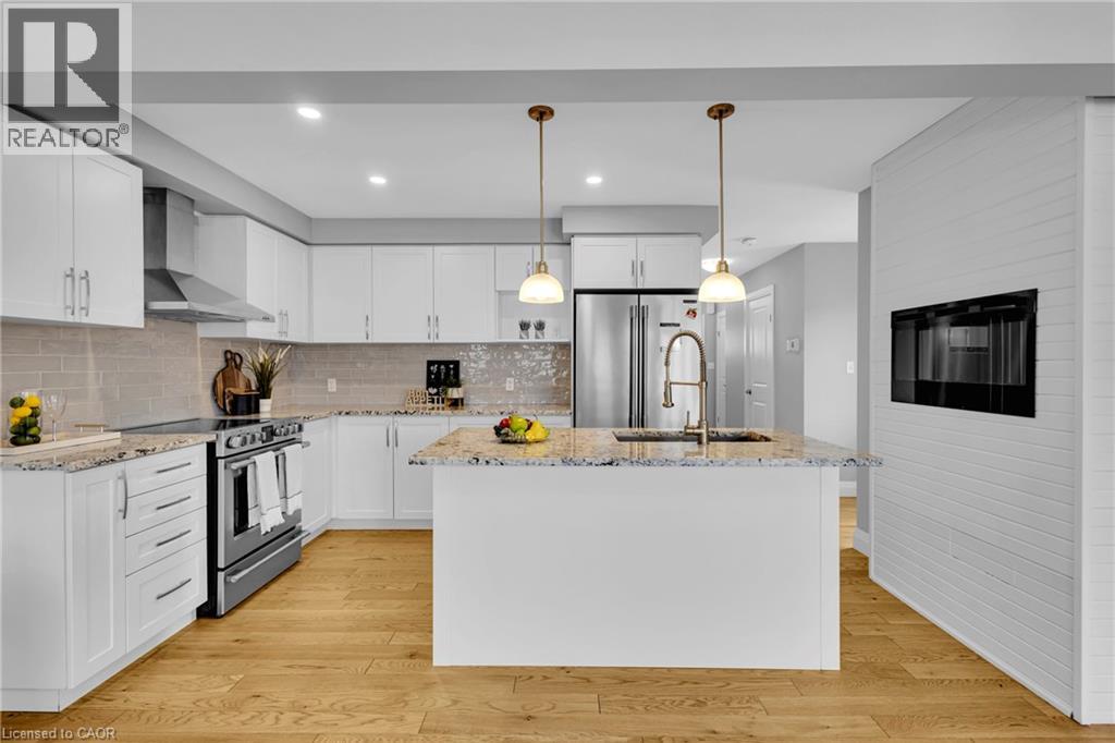 121 Hollybrook Trail, Kitchener, Ontario  N2R 0P1 - Photo 13 - 40785421