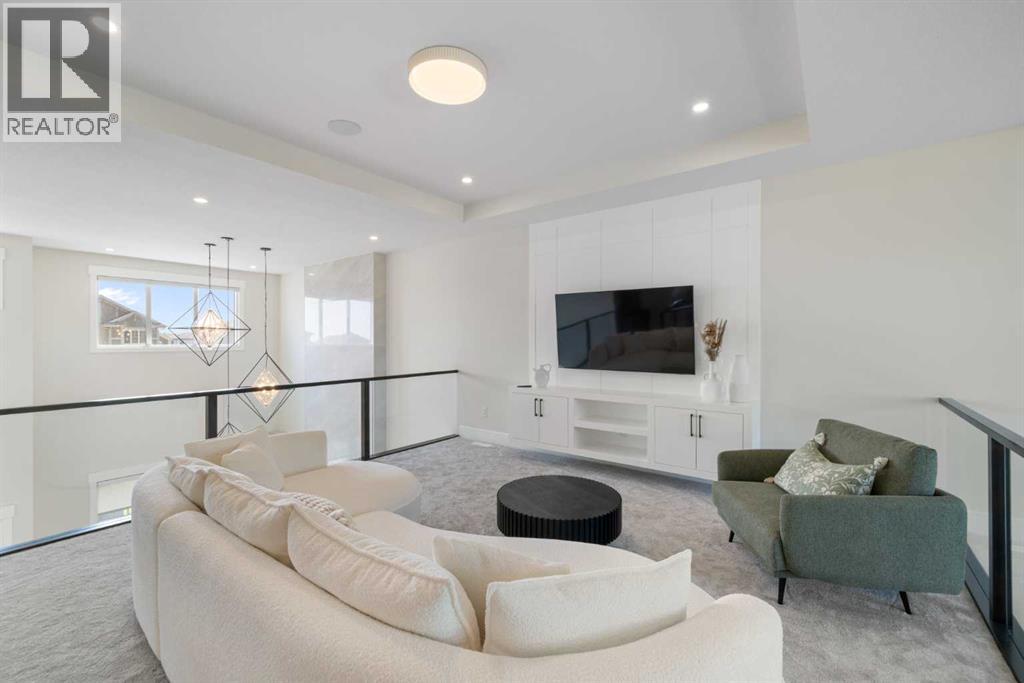 16 Sunvalley View, Cochrane, Alberta  T4C 0X8 - Photo 20 - A2269248