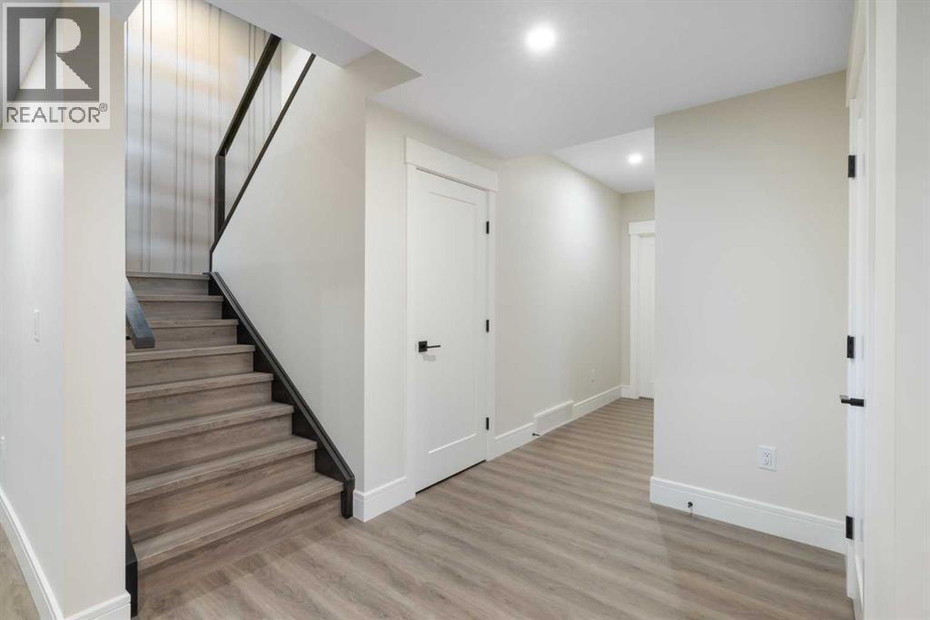 16 Sunvalley View, Cochrane, Alberta  T4C 0X8 - Photo 44 - A2269248