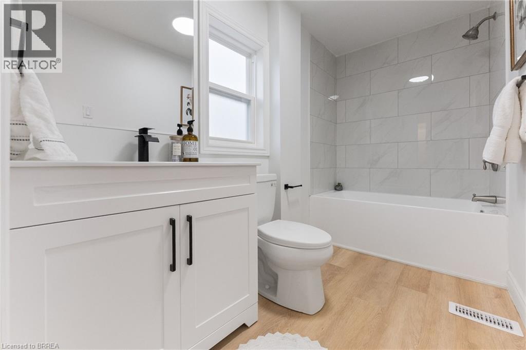 581 John Street N, Hamilton, Ontario  L8L 4S2 - Photo 23 - 40786998