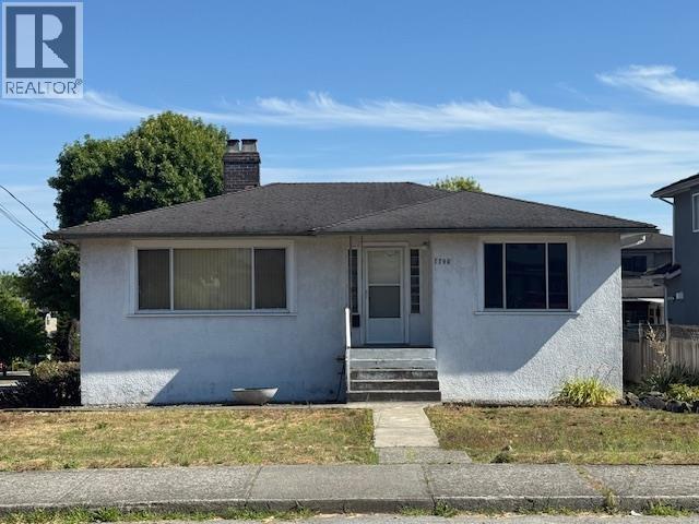 7790 15th Avenue, Burnaby, British Columbia  V3N 1W5 - Photo 1 - R3068775