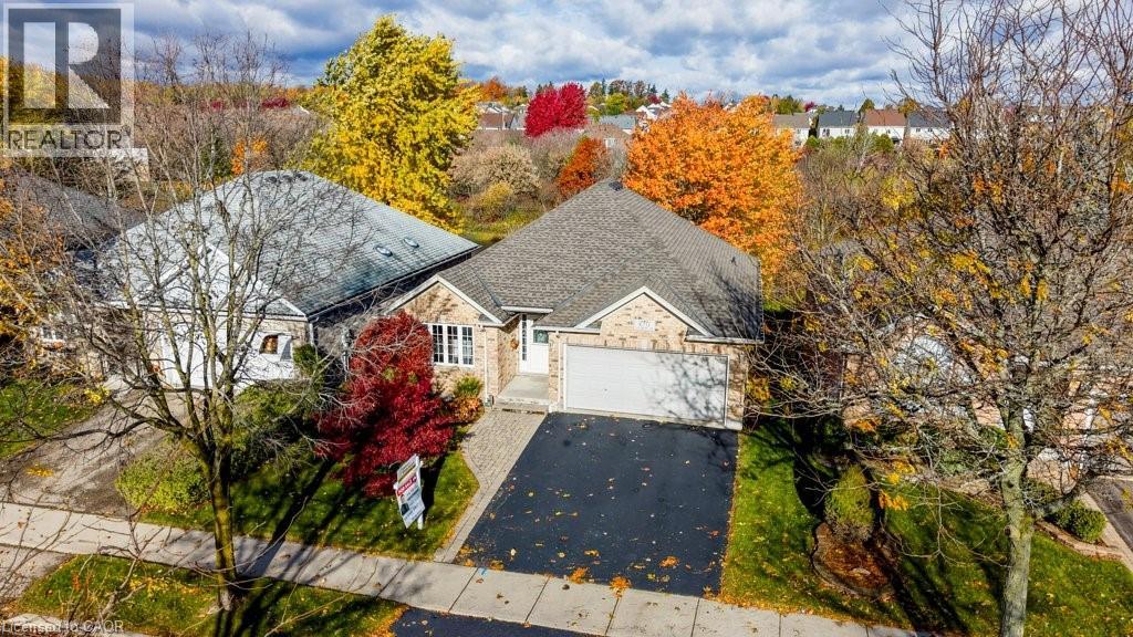 670 SALZBURG Drive, Waterloo, Ontario