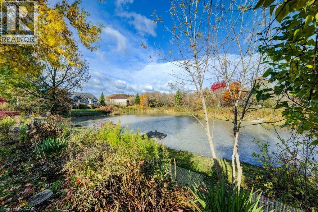 670 Salzburg Drive, Waterloo, Ontario  N2V 2N8 - Photo 43 - 40785373