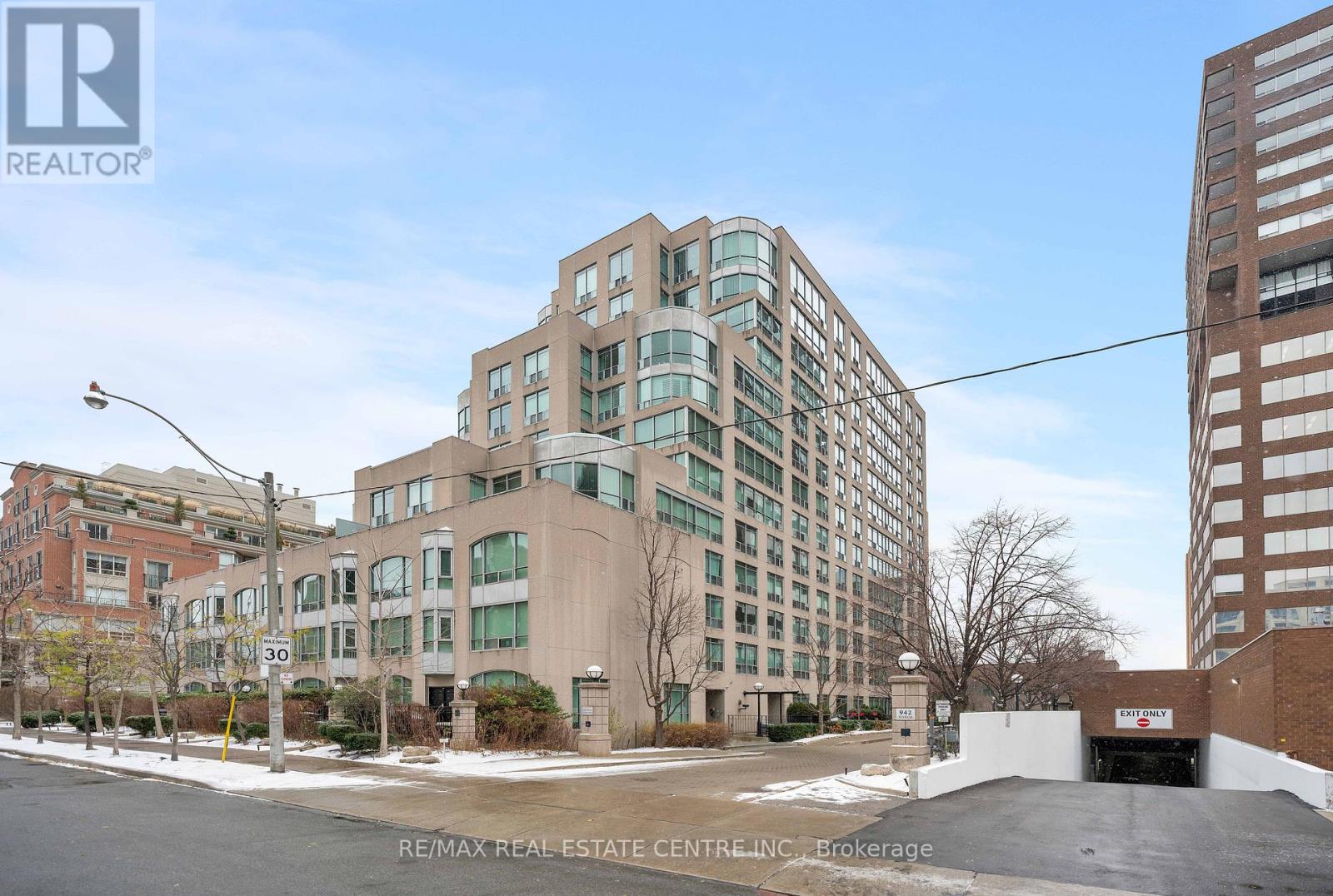 616 - 942 YONGE STREET, Toronto, Ontario