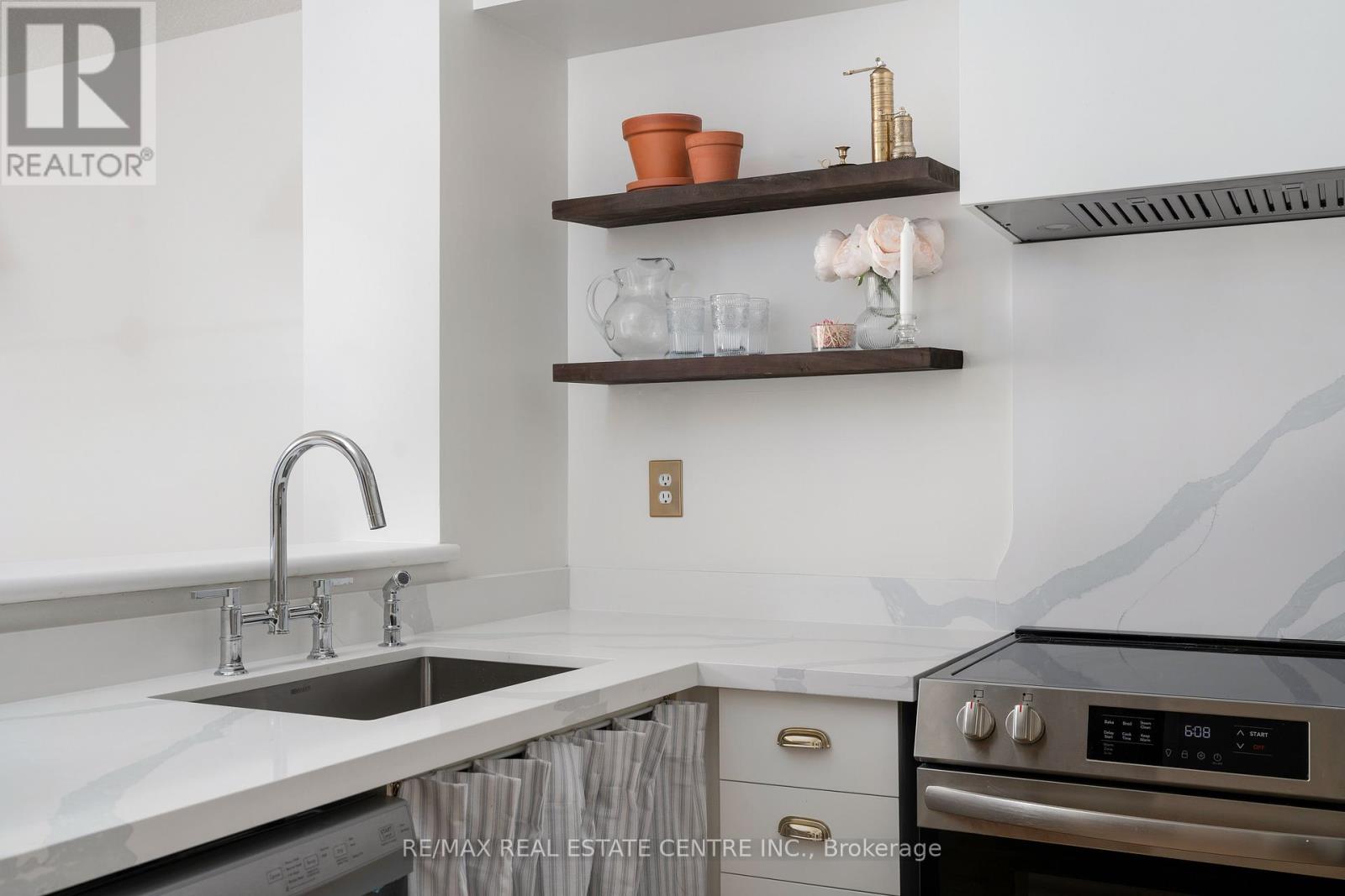 616 - 942 Yonge Street, Toronto, Ontario  M4W 3S8 - Photo 22 - C12560658