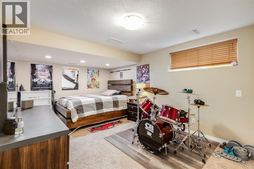 149 Thornfield Close Se, Airdrie, Alberta  T4A 2K8 - Photo 24 - A2268141