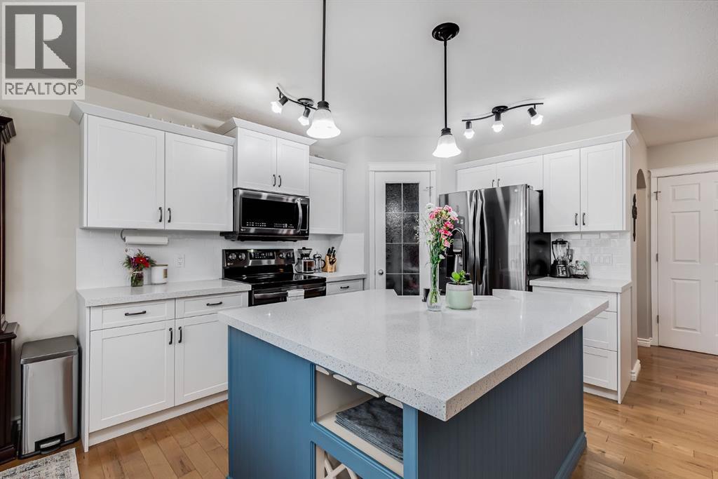 149 Thornfield Close Se, Airdrie, Alberta  T4A 2K8 - Photo 9 - A2268141