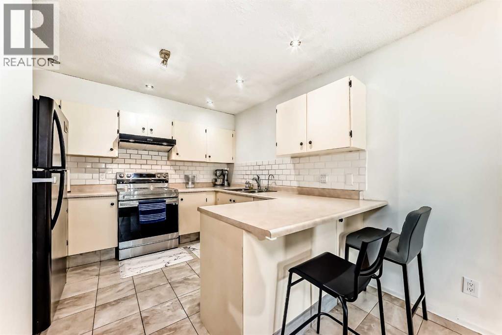 111, 3015 51 Street Sw, Calgary, Alberta  T3E 6N5 - Photo 5 - A2270147