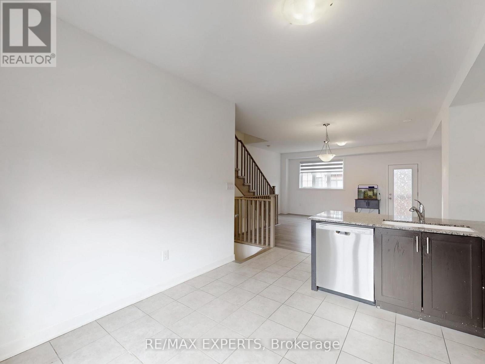 19 Frank Lloyd Wright Street, Whitby, Ontario  L1N 0N9 - Photo 12 - E12560680