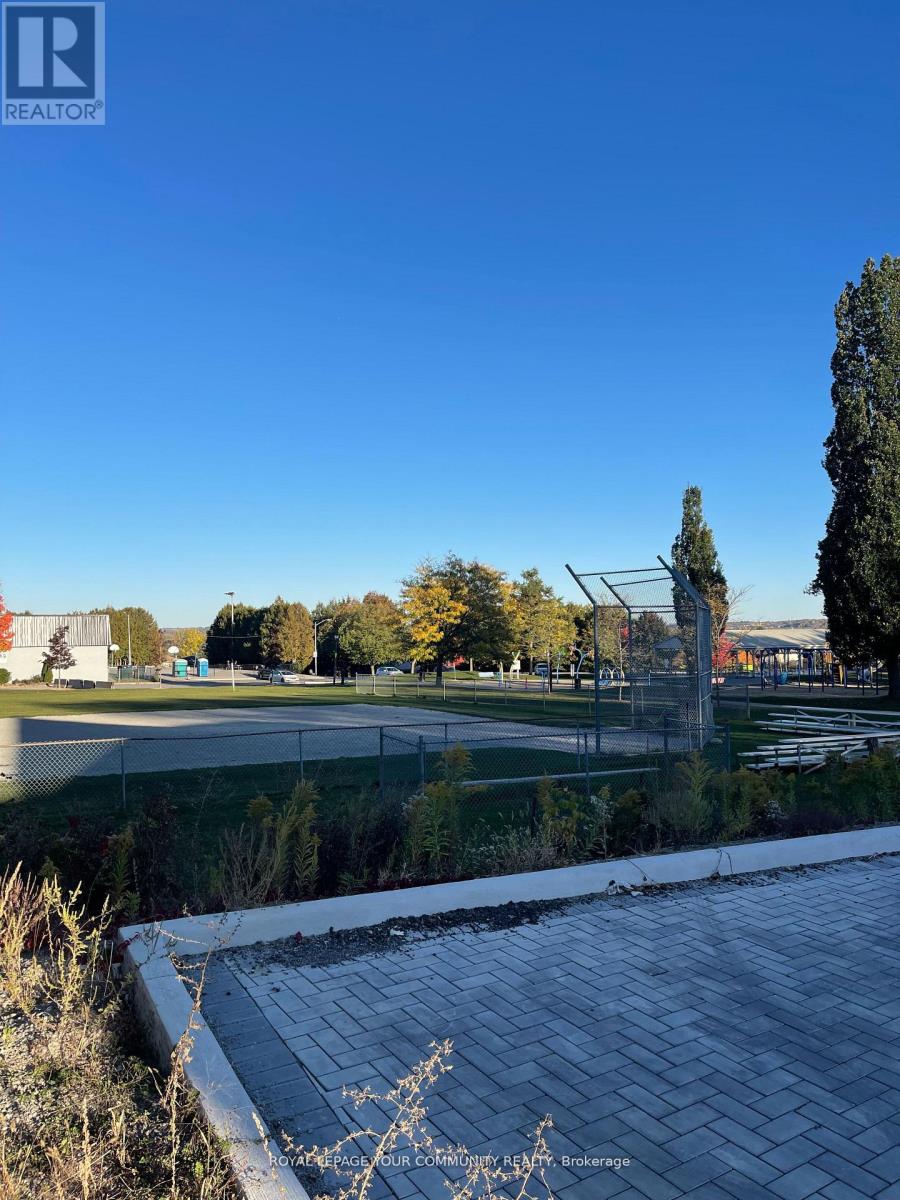 8 - 263 Barrie Street W, Bradford West Gwillimbury, Ontario  L3Z 1A2 - Photo 19 - N12560668