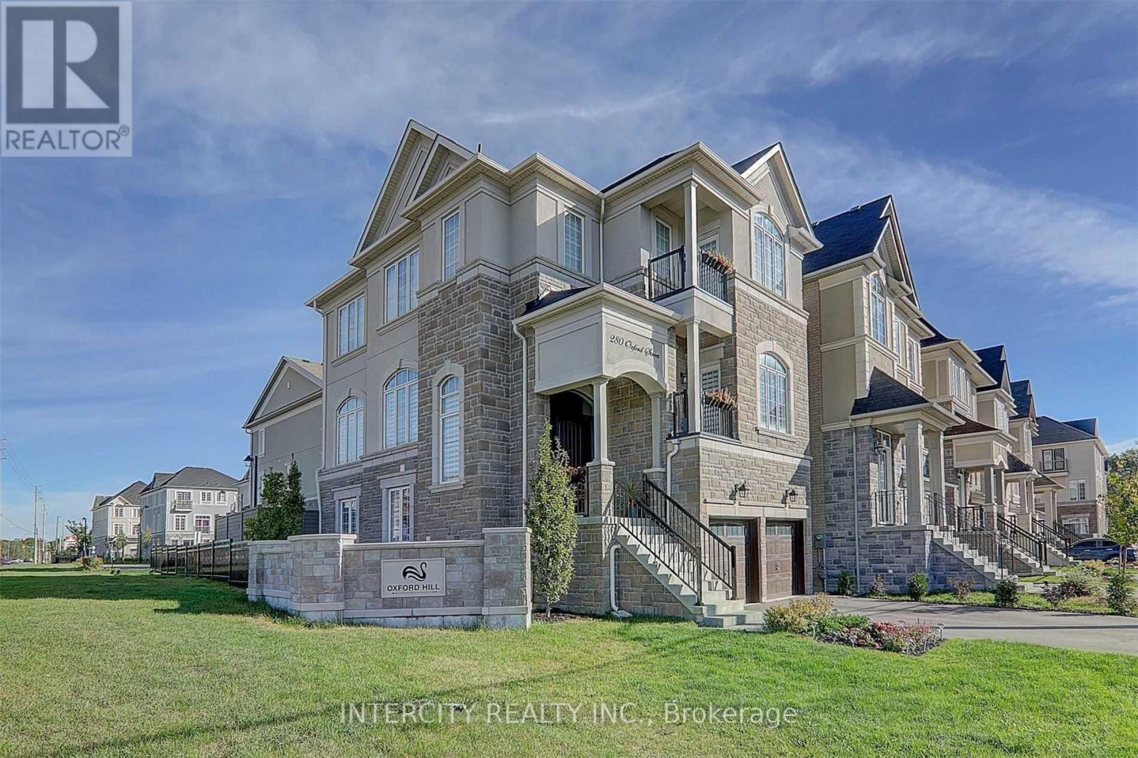 MAIN - 280 OXFORD STREET, Richmond Hill, Ontario