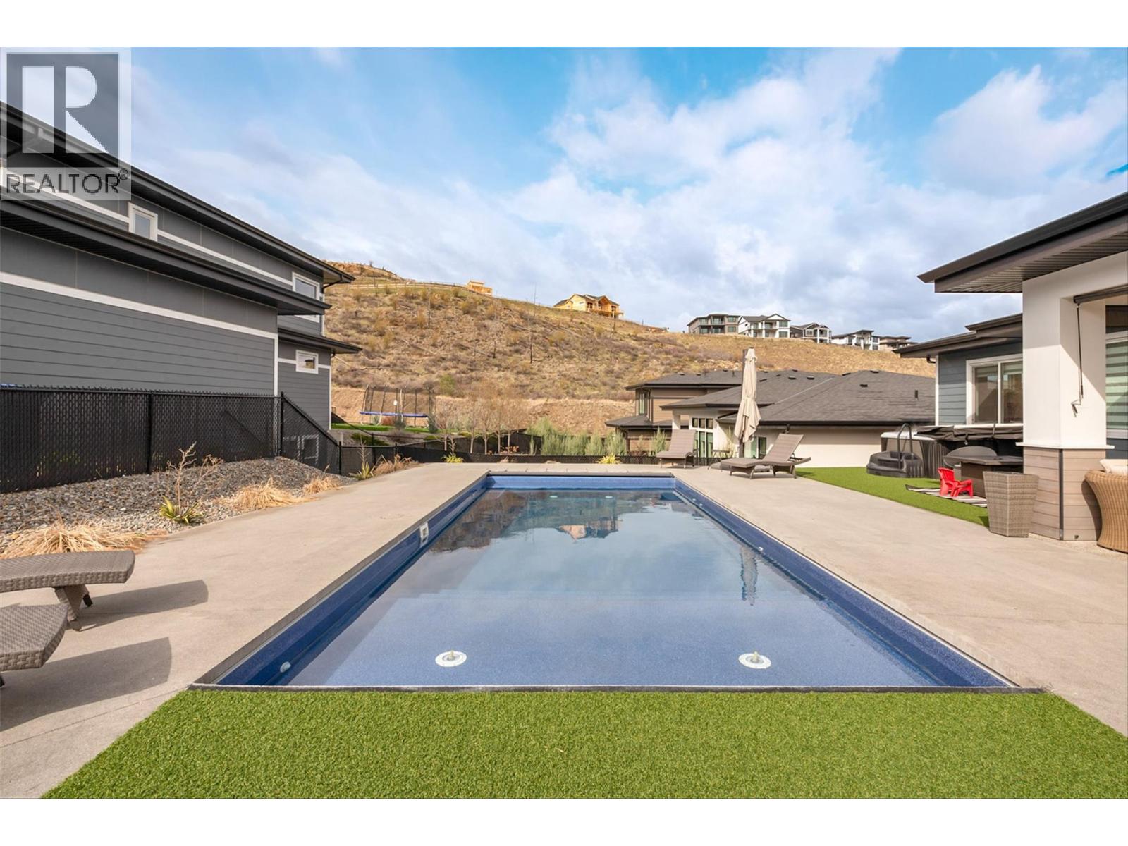 1235 Ponds Avenue, Kelowna, British Columbia  V1W 5N1 - Photo 31 - 10369621