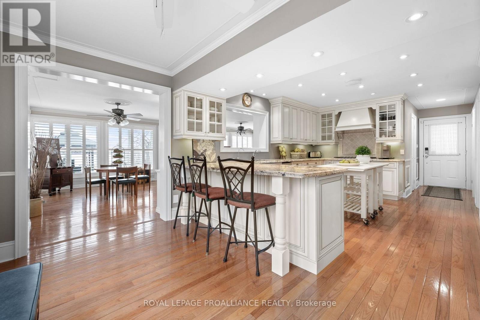 25 Prinyers Cove Crescent, Prince Edward County, Ontario K0K 2T0 - Photo 9 - X12560762