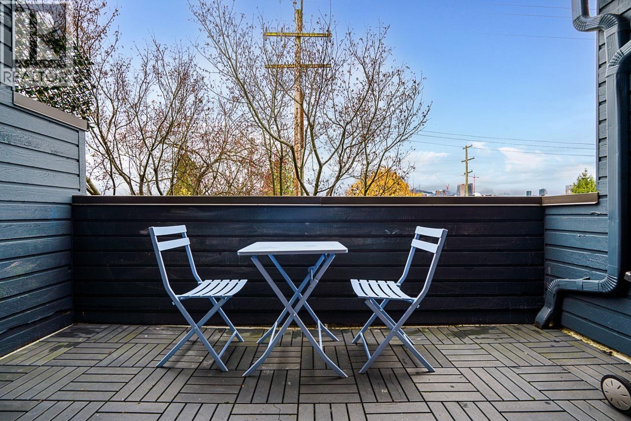 218 1990 W 6th Avenue, Vancouver, British Columbia  V6J 4V4 - Photo 22 - R3068833