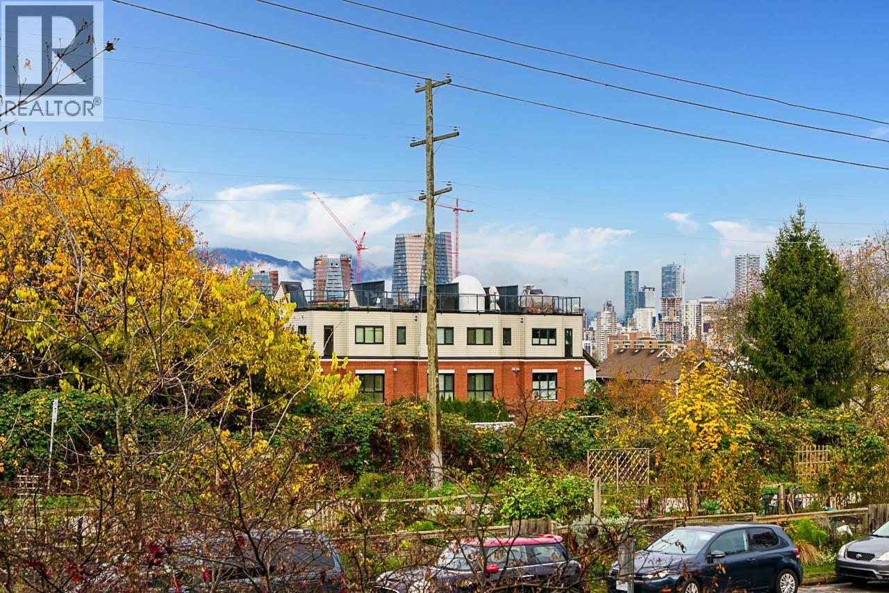 218 1990 W 6th Avenue, Vancouver, British Columbia  V6J 4V4 - Photo 24 - R3068833