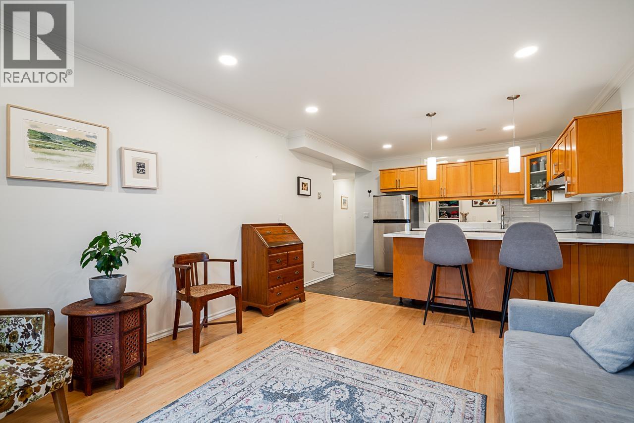 218 1990 W 6th Avenue, Vancouver, British Columbia  V6J 4V4 - Photo 16 - R3068833