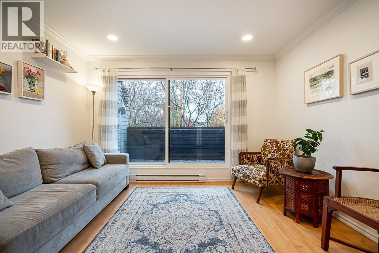 218 1990 W 6th Avenue, Vancouver, British Columbia  V6J 4V4 - Photo 12 - R3068833