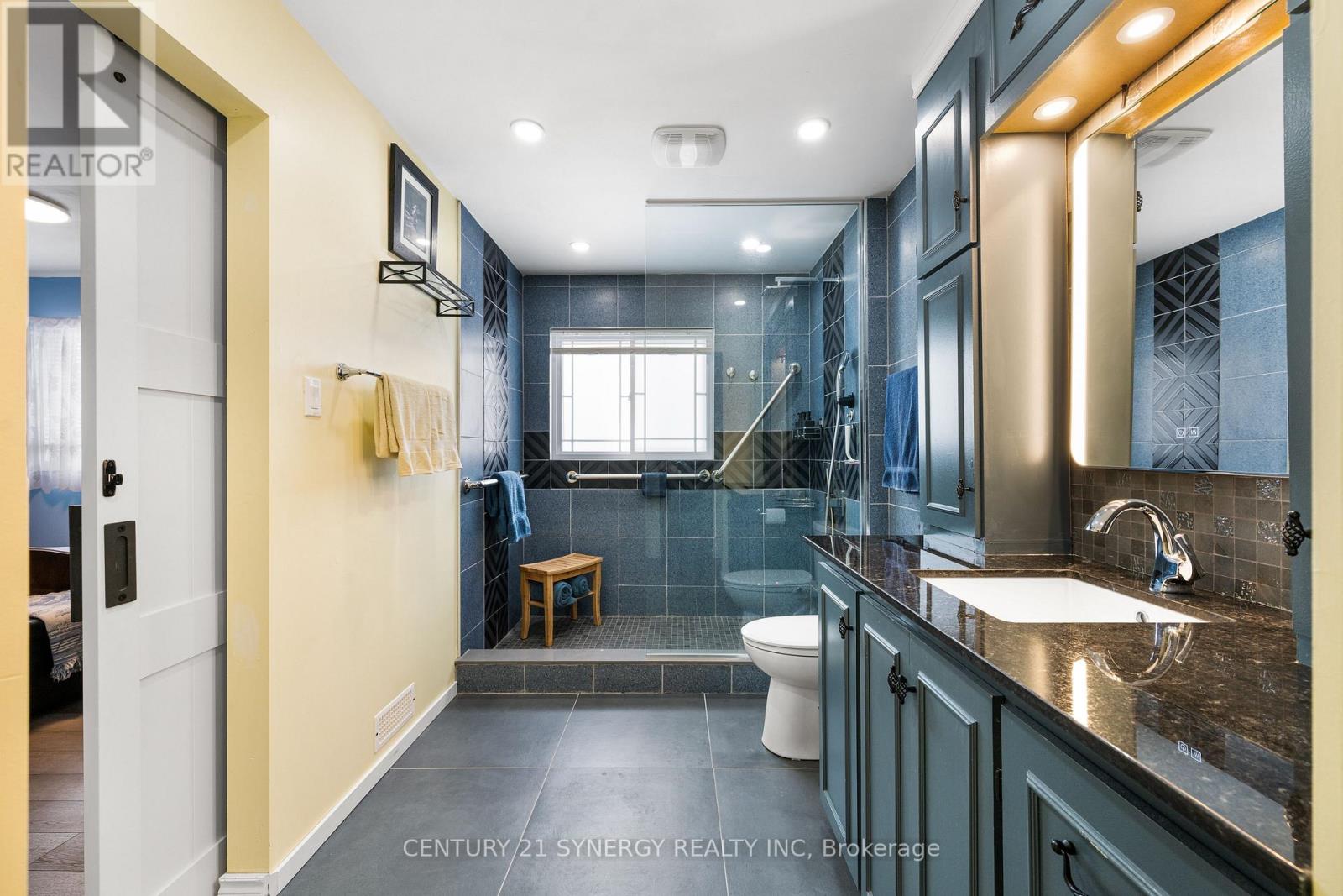 273 Oakwood Drive, Clarence-Rockland, Ontario  K4K 1K9 - Photo 21 - X12557174