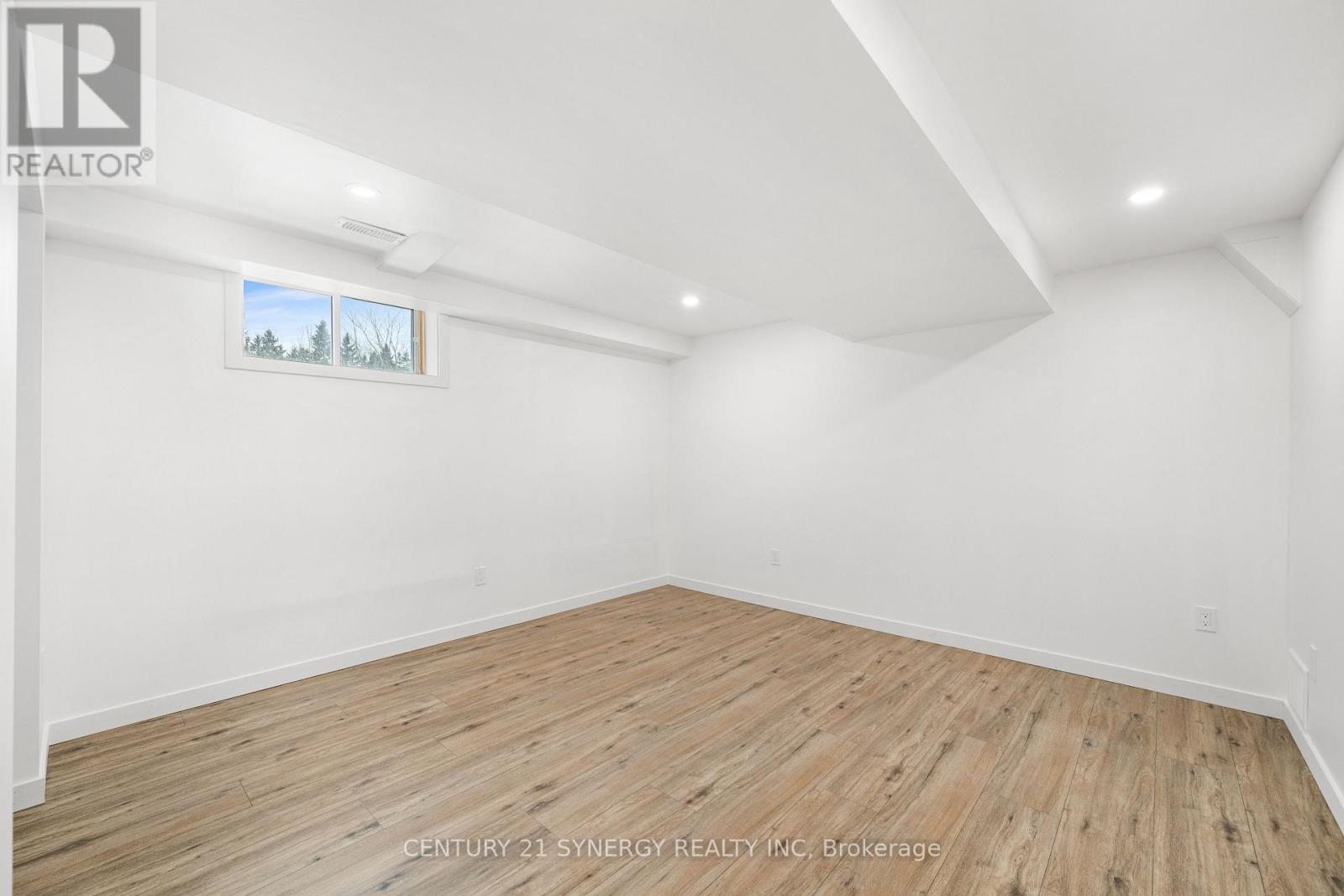 273 Oakwood Drive, Clarence-Rockland, Ontario  K4K 1K9 - Photo 32 - X12557174