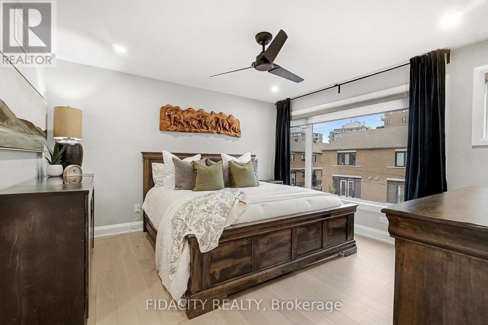 103 Tay Street, Ottawa, Ontario  K2A 2H1 - Photo 15 - X12560766