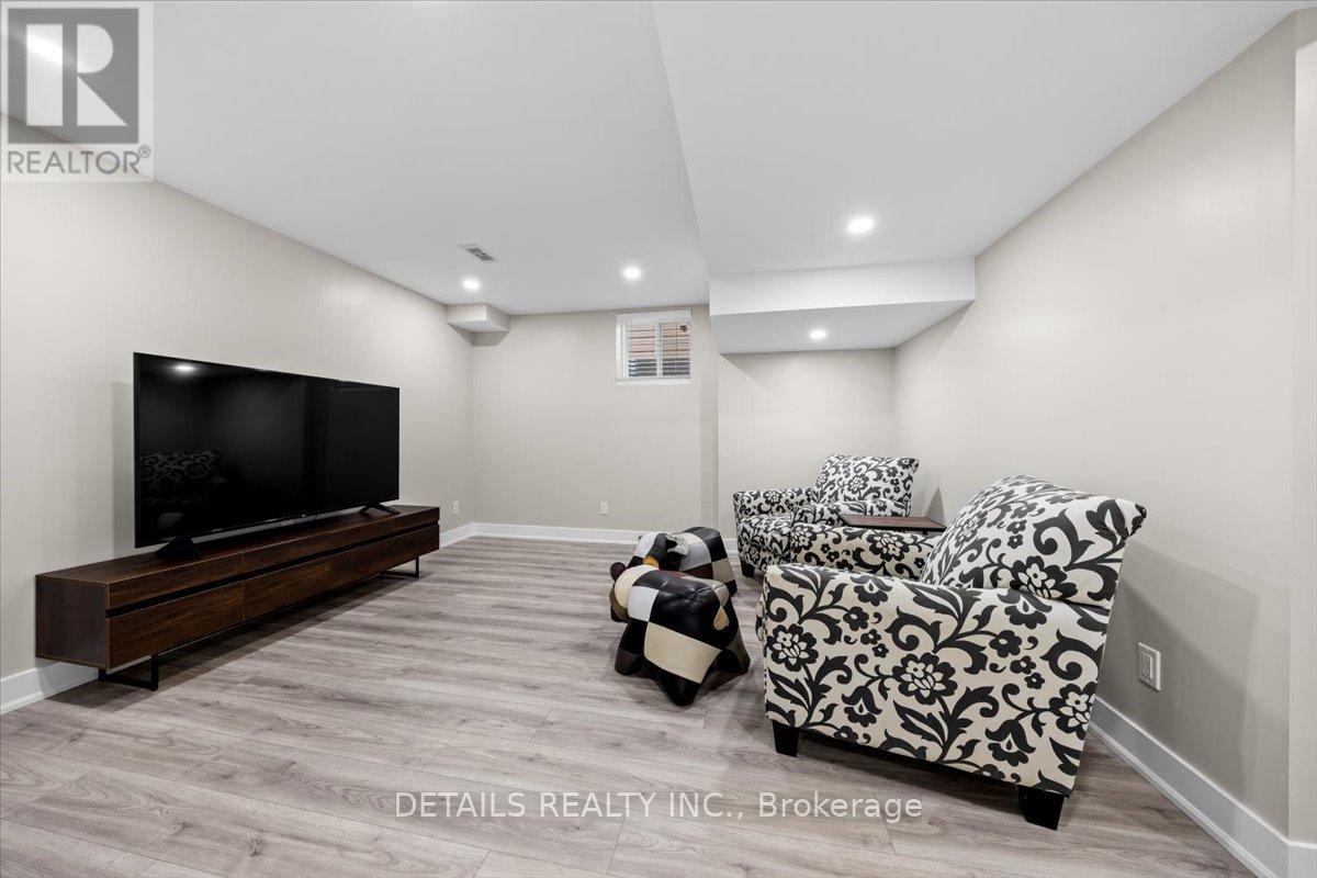 1008 Manage Street W, Ottawa, Ontario  K2S 0Y7 - Photo 31 - X12560770