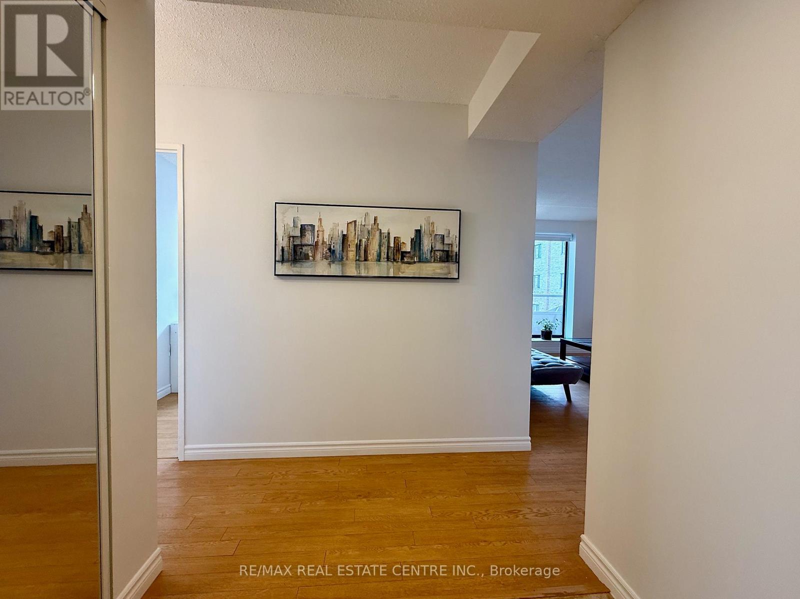 209 - 89 Westwood Road, Guelph, Ontario  N1H 7J6 - Photo 6 - X12560676