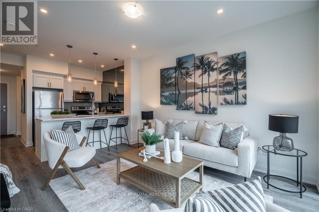 426 - 16 CONCORD PLACE, Grimsby, Ontario