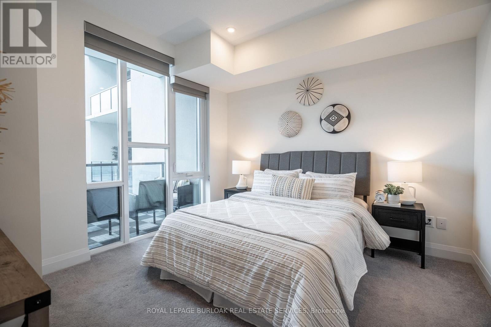 426 - 16 Concord Place, Grimsby, Ontario  L3M 0J1 - Photo 14 - X12560696