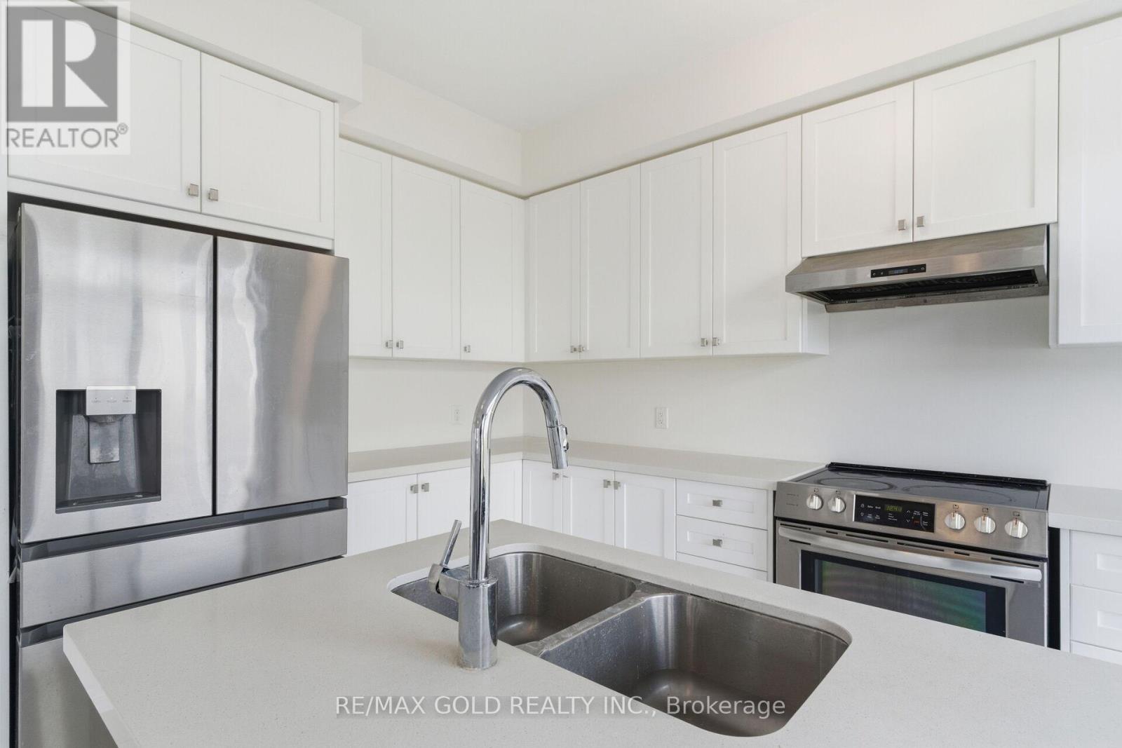 687 Anishinaabe Drive, Shelburne, Ontario  L6V 3Y5 - Photo 13 - X12560702