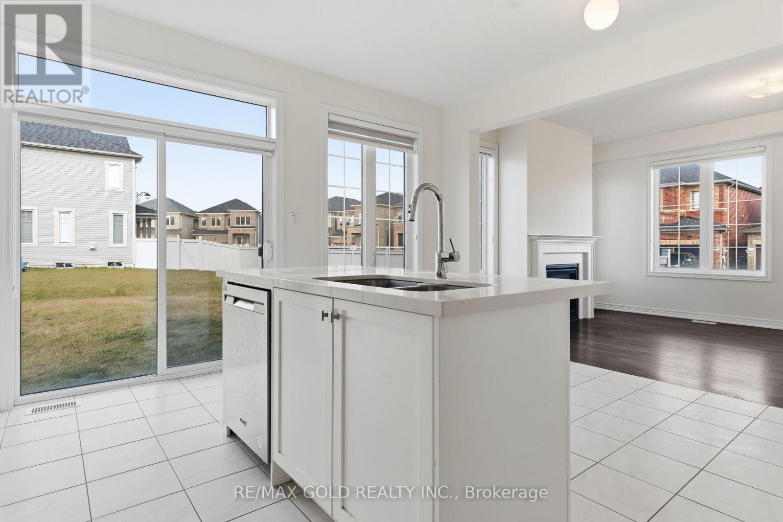 687 Anishinaabe Drive, Shelburne, Ontario  L6V 3Y5 - Photo 16 - X12560702