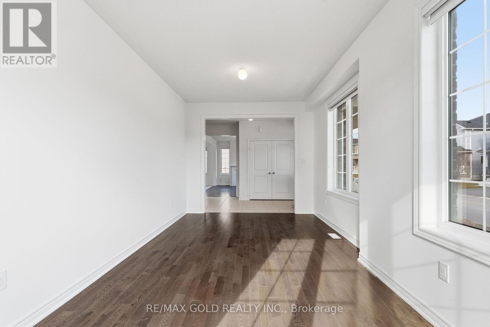 687 Anishinaabe Drive, Shelburne, Ontario  L6V 3Y5 - Photo 17 - X12560702