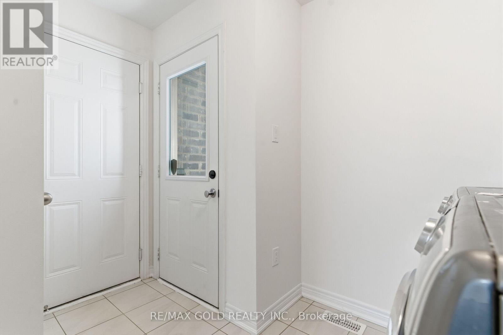 687 Anishinaabe Drive, Shelburne, Ontario  L6V 3Y5 - Photo 40 - X12560702