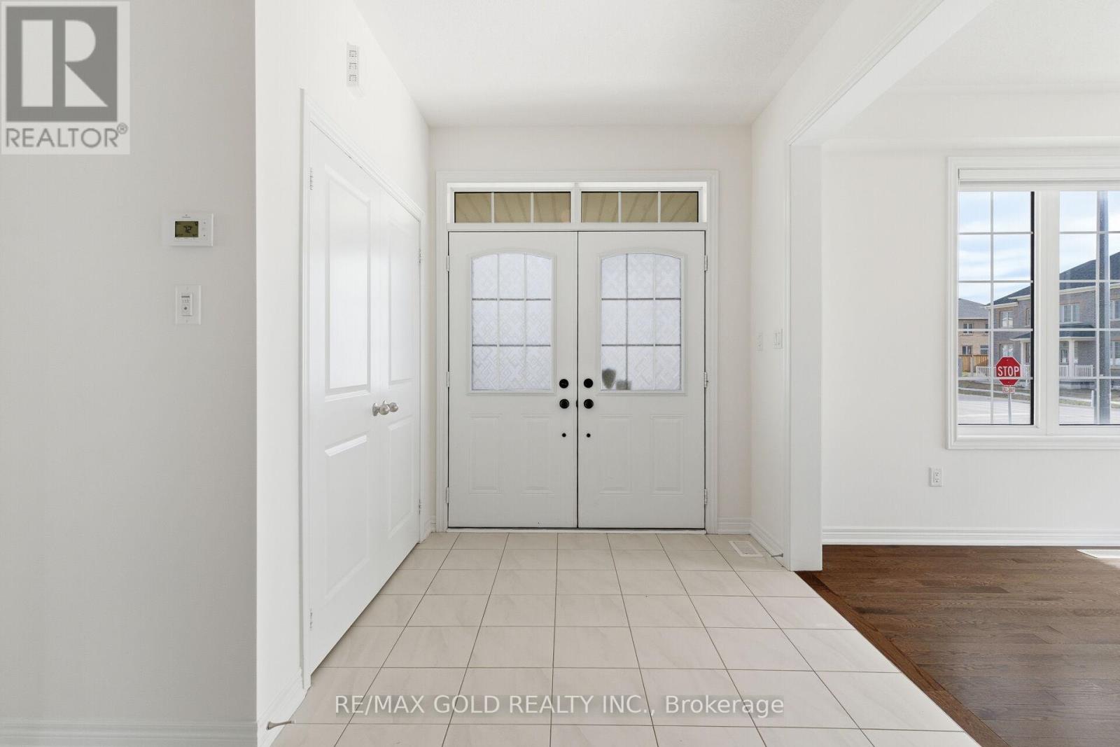 687 Anishinaabe Drive, Shelburne, Ontario  L6V 3Y5 - Photo 7 - X12560702