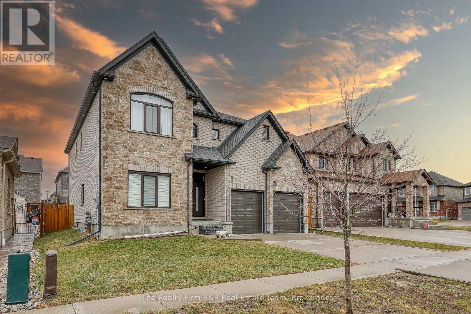 804 Normandy Drive, Woodstock, Ontario  N4T 0E6 - Photo 3 - X12560716