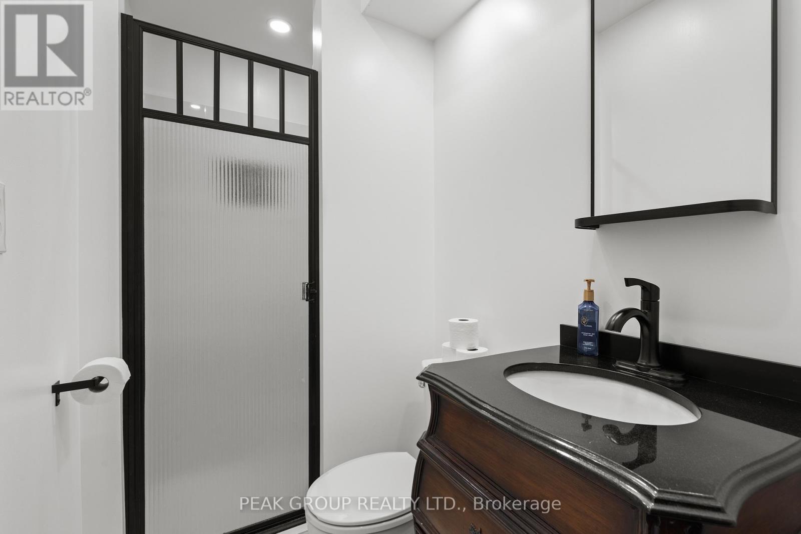 4732 Ryerson Crescent, Niagara Falls, Ontario  L2E 1E5 - Photo 10 - X12560754