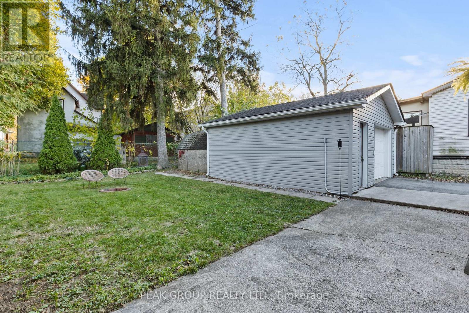 4732 Ryerson Crescent, Niagara Falls, Ontario  L2E 1E5 - Photo 28 - X12560754