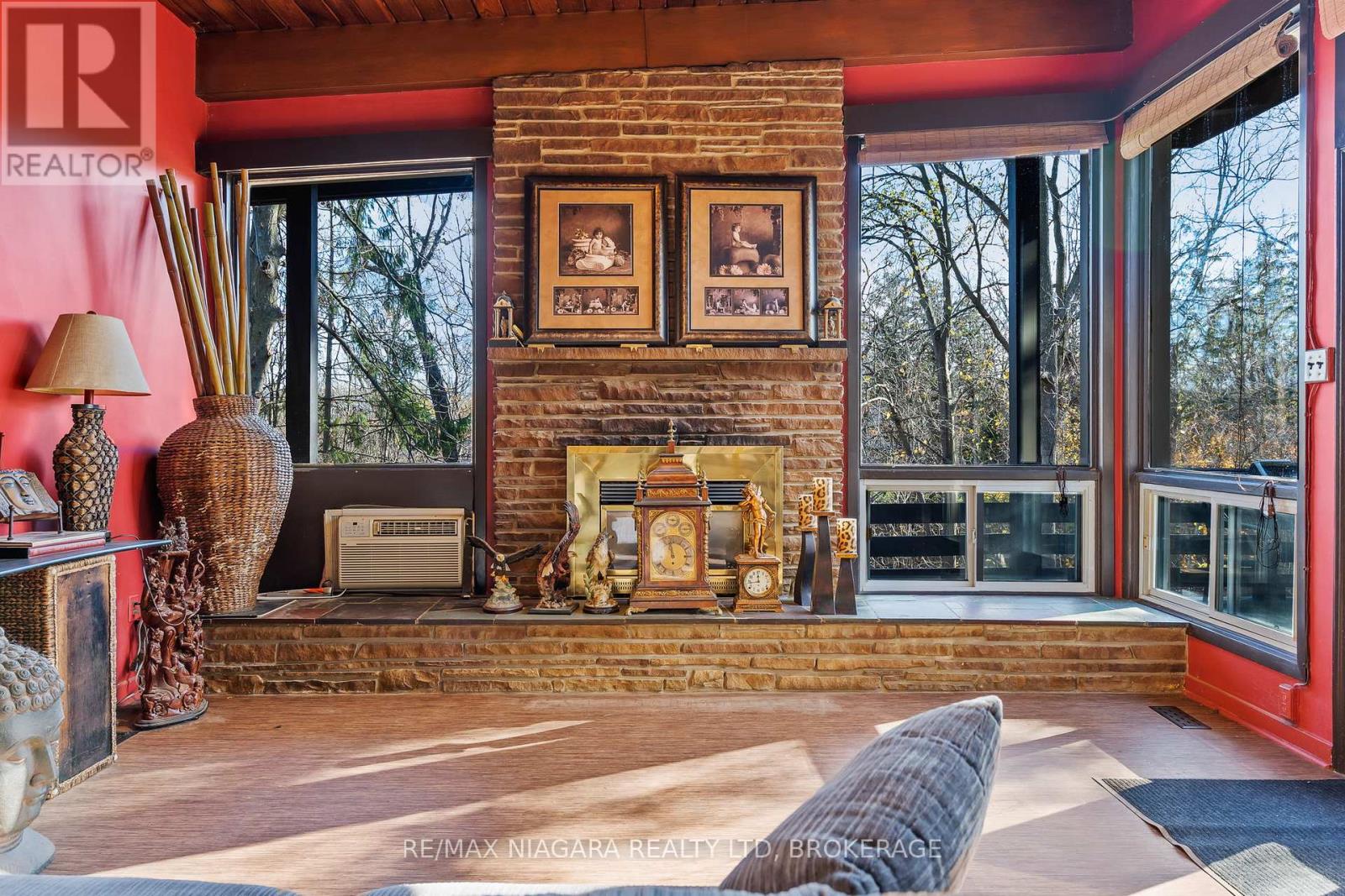 103 Riverview Boulevard, St. Catharines, Ontario  L2T 3M3 - Photo 12 - X12560772