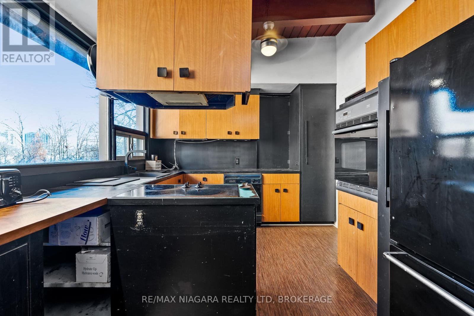 103 Riverview Boulevard, St. Catharines, Ontario  L2T 3M3 - Photo 13 - X12560772