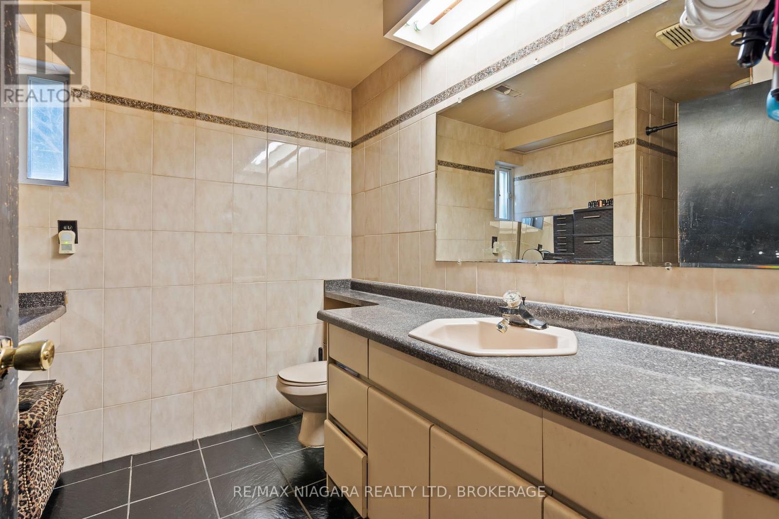 103 Riverview Boulevard, St. Catharines, Ontario  L2T 3M3 - Photo 20 - X12560772