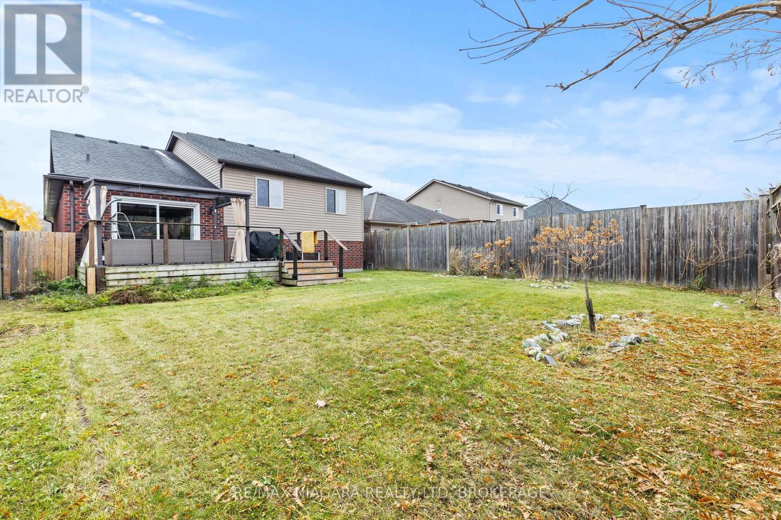 9147 Hendershot Boulevard, Niagara Falls, Ontario  L2H 0E3 - Photo 33 - X12560784