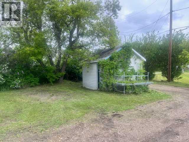 100 1st Avenue, Neilburg, Saskatchewan  S0M 2C0 - Photo 20 - A2233820
