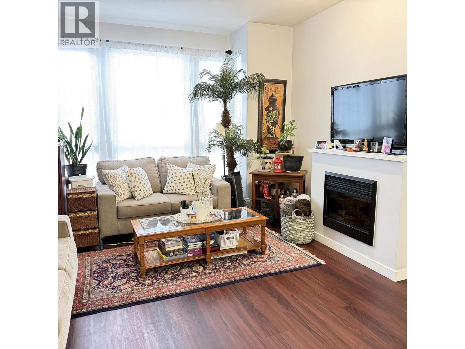 307 14 E Royal Avenue, New Westminster, British Columbia  V3L 5W5 - Photo 6 - R3068863