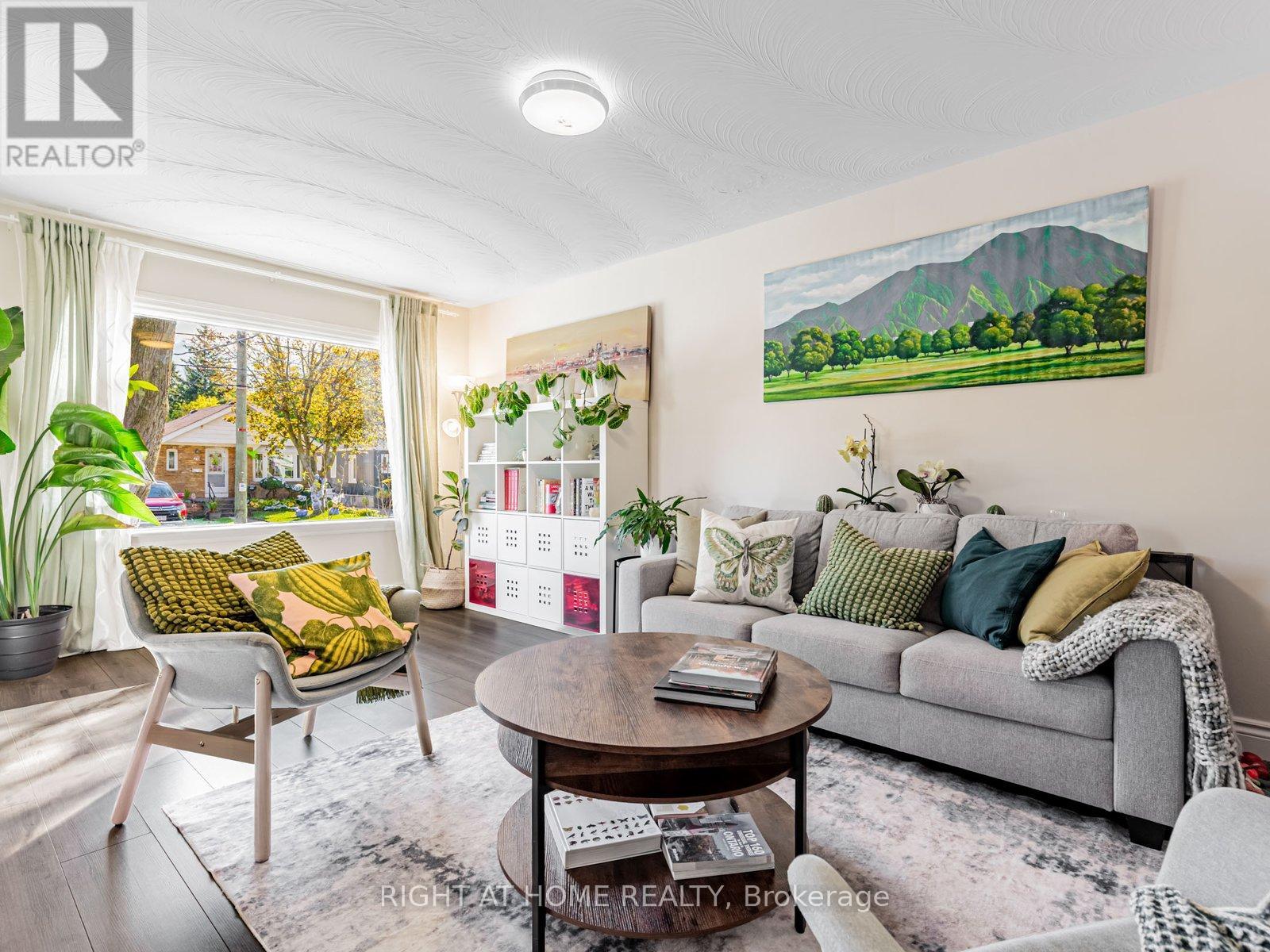 78 Hollis Avenue, Toronto, Ontario  M1N 2C5 - Photo 2 - E12486958