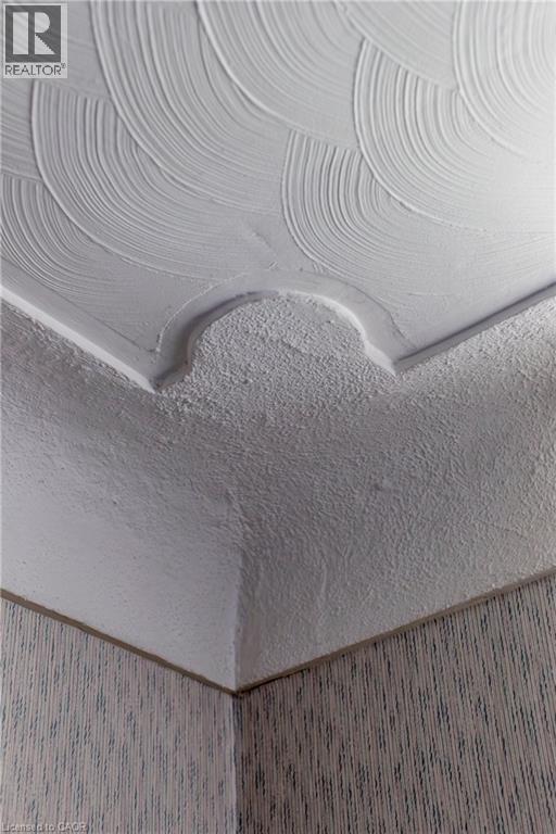 27 Barons Avenue N, Hamilton, Ontario  L8H 5A3 - Photo 8 - 40789457