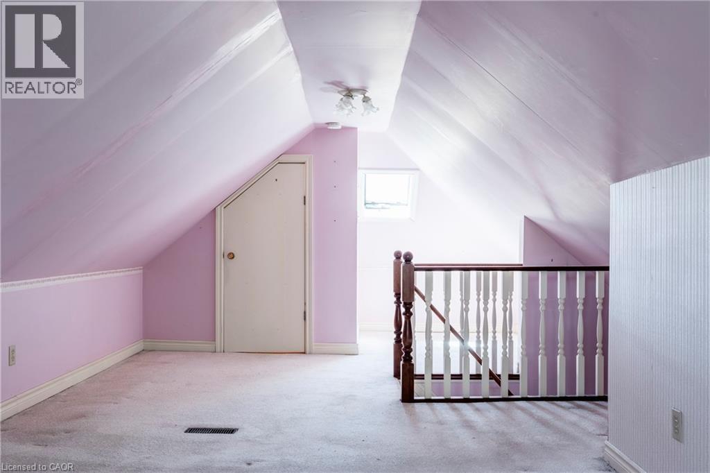 27 Barons Avenue N, Hamilton, Ontario  L8H 5A3 - Photo 37 - 40789457