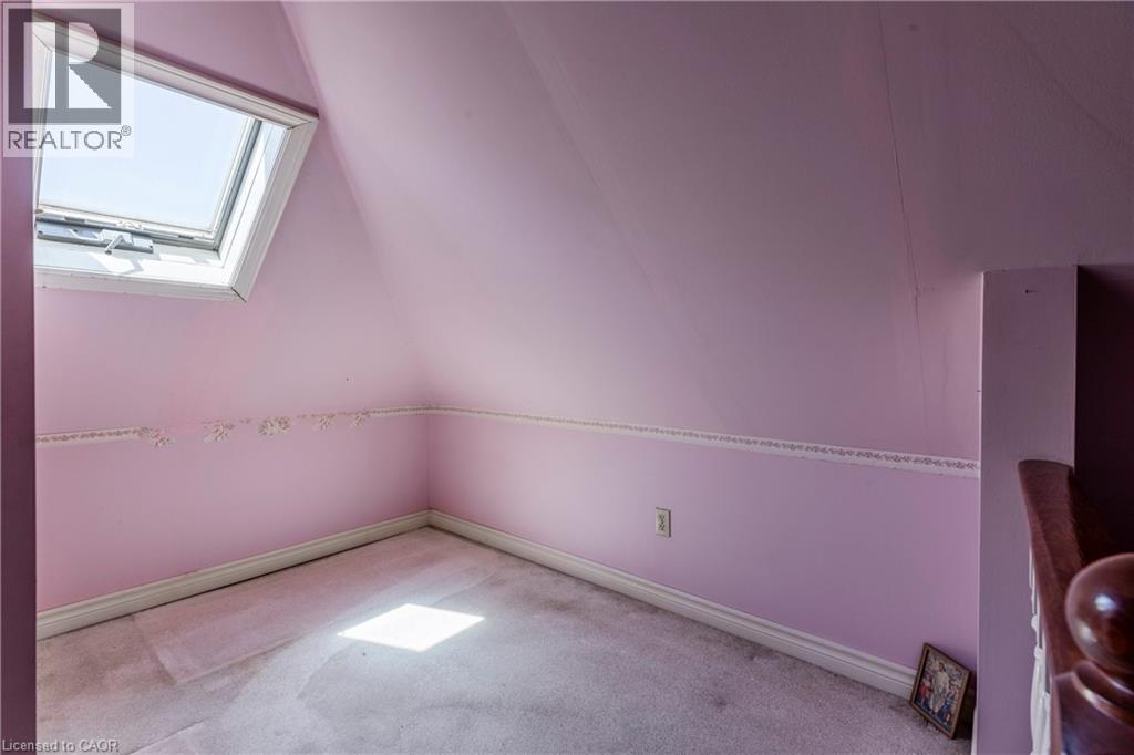 27 Barons Avenue N, Hamilton, Ontario  L8H 5A3 - Photo 39 - 40789457