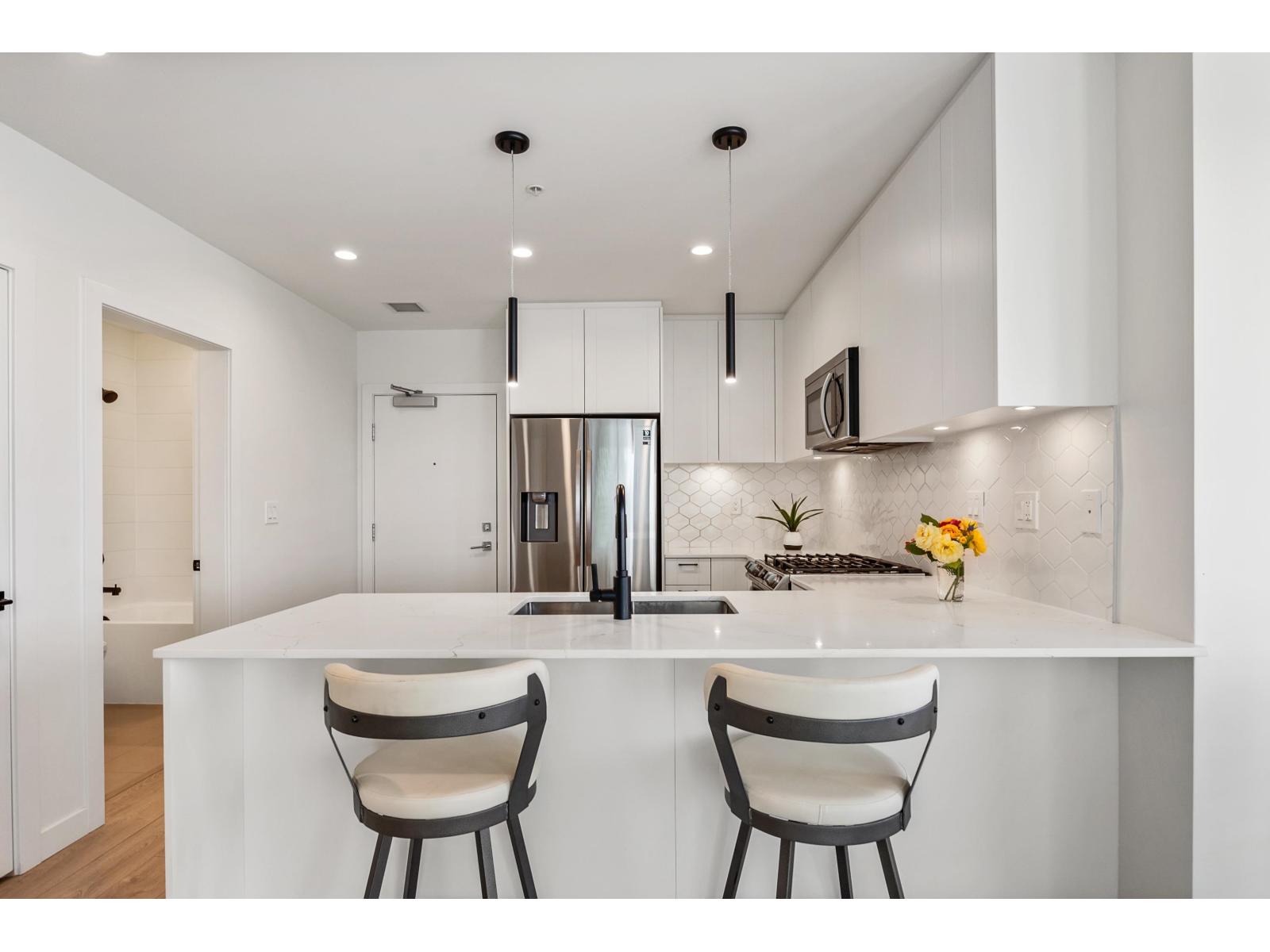 A410 20018 83a Avenue, Langley, British Columbia  V2Y 3P2 - Photo 7 - R3045190