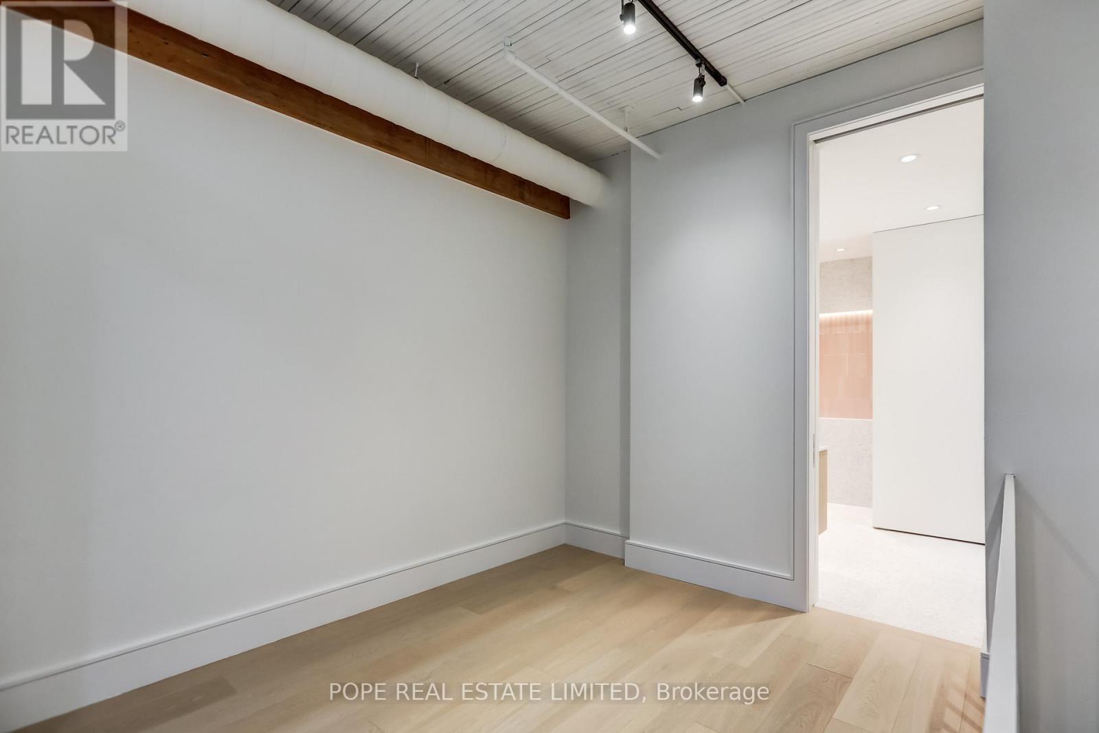 211 - 781 King Street W, Toronto, Ontario  M5V 3L5 - Photo 10 - C12560732